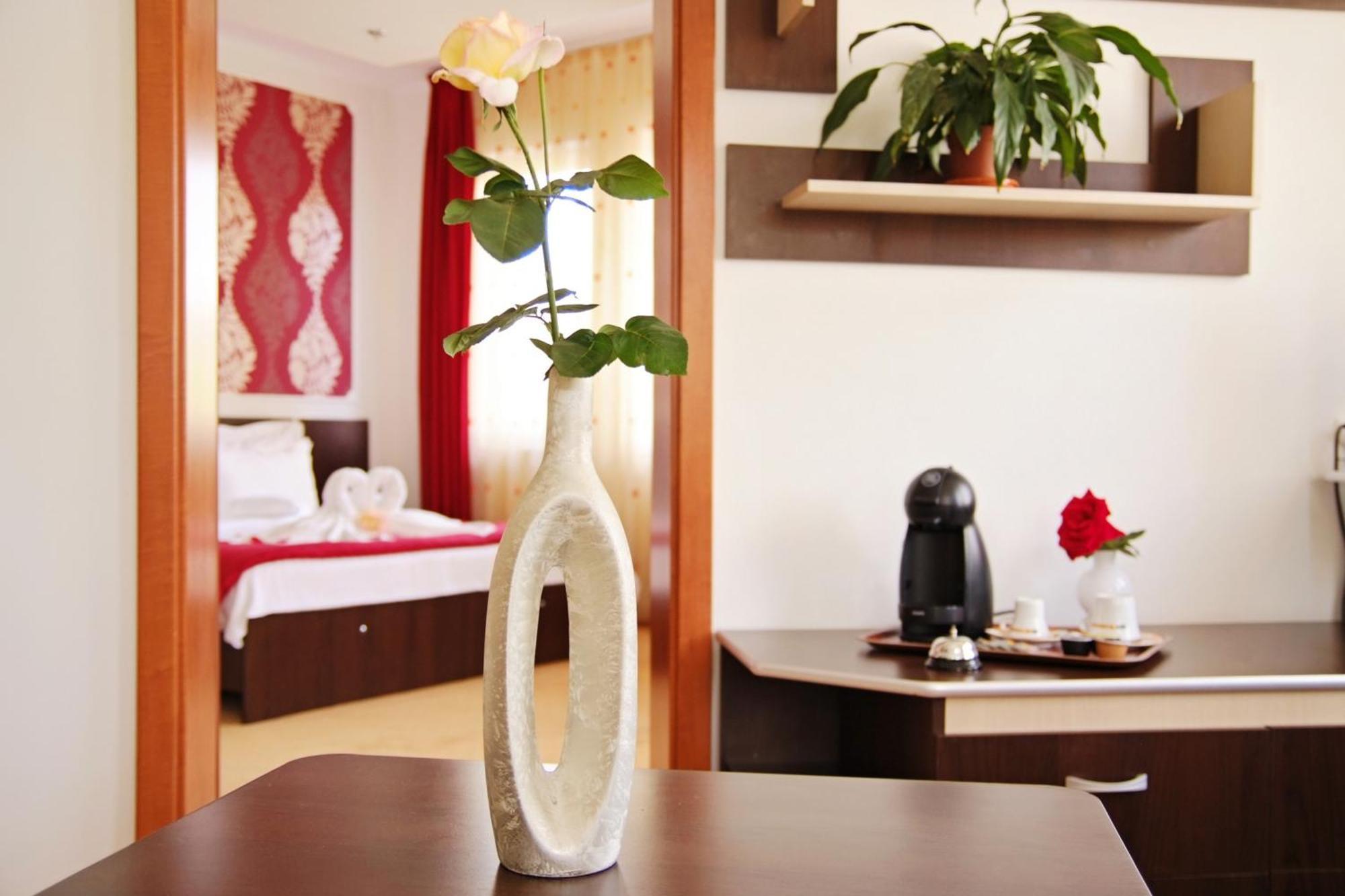 אורדאה Silver Hotel מראה חיצוני תמונה